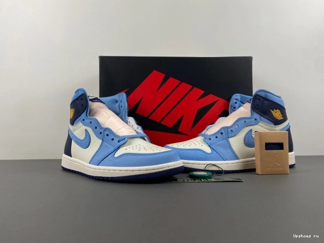 Jordan  First FD2596-400 in  OG High Flight 1 1222